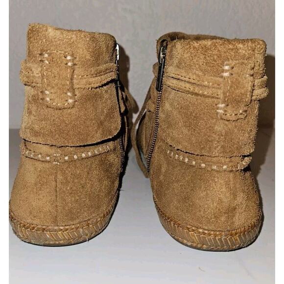 UGG Australia Reid Ankle Boot Tan Suede Bootie Moccasins Shoes Sz 7.5 - Picture 8 of 11
